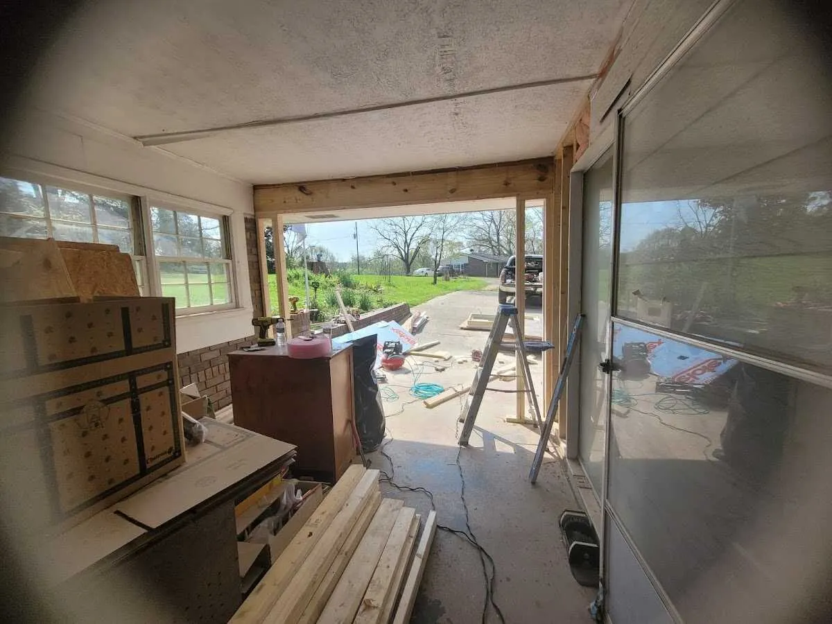 Air movers and dehumidifier for Drying & Dehumidification in Coal City